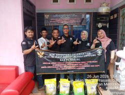 Jum’at Berkah NGO KMPL Kota Metro Santuni Anak Yatim Serta Bagikan Puluhan Paket Sembako